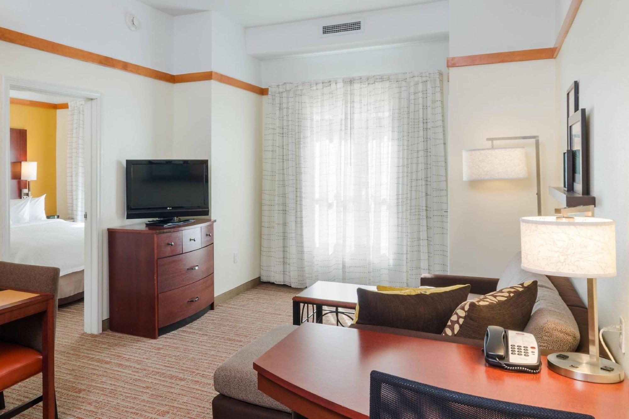 Hotel By Marriott North Little Rock